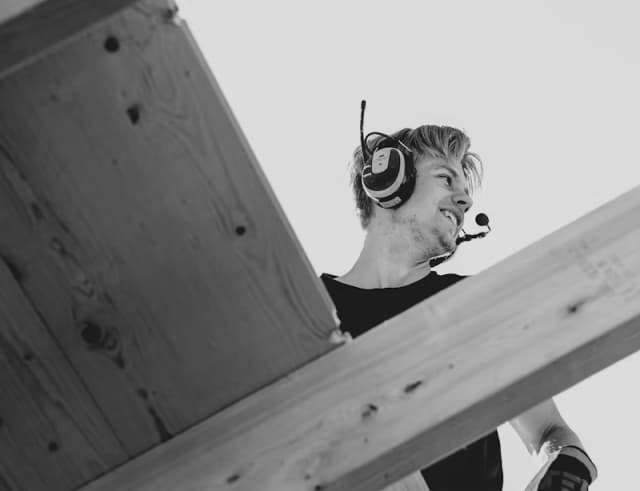 Cameron Bugden - Licensed Builder